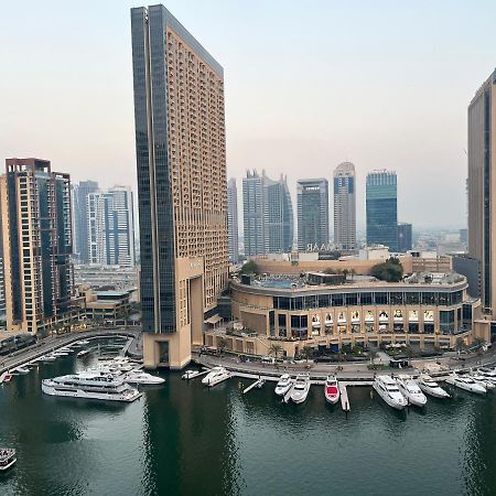 Waterfront Yachts View Studio In Bay Central, Dubai Marina Villa Kültér fotó